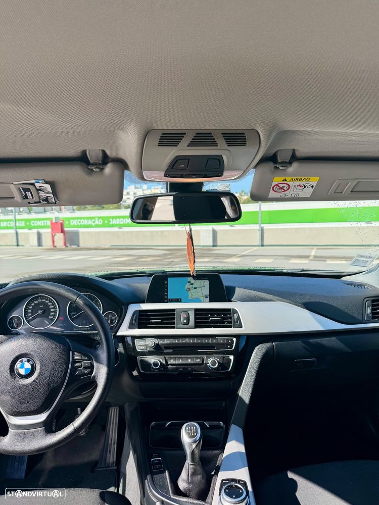 BMW 318 d Advantage - 3