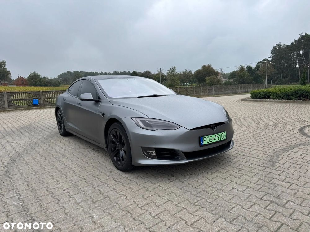 Tesla Model S Long Range Plus - 2