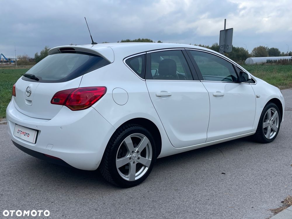 Opel Astra 1.7 CDTI DPF ecoFLEX Start/Stop Selection - 26