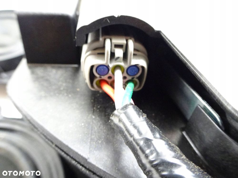 subwoofer głośniki wzmacniacz kpl. mazda cx-3 - 5