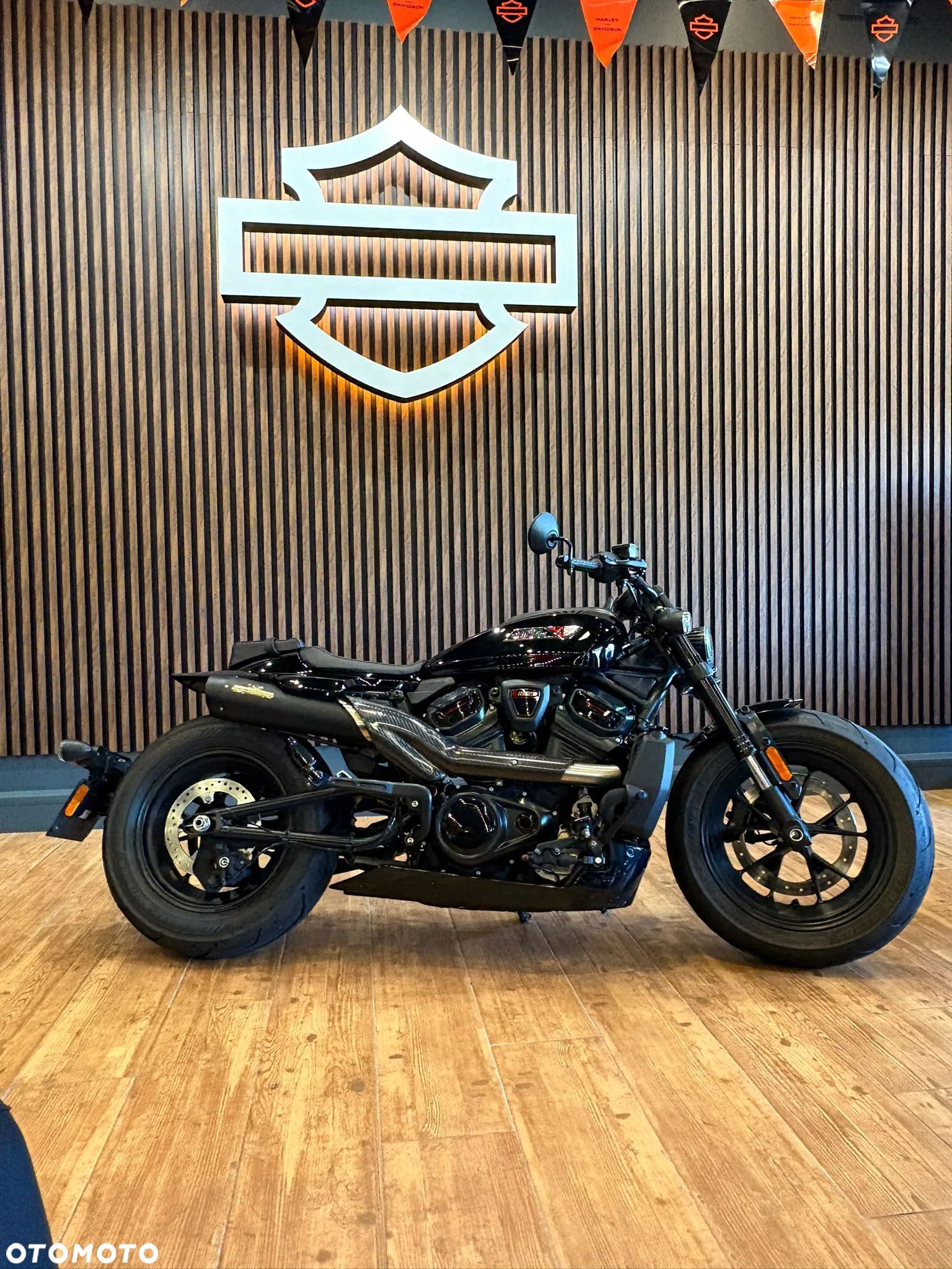 Harley-Davidson Sportster - 1