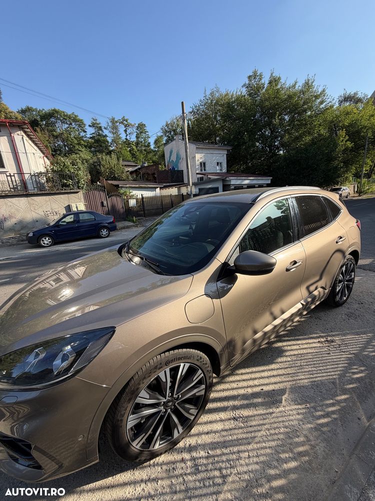 Ford Kuga - 2