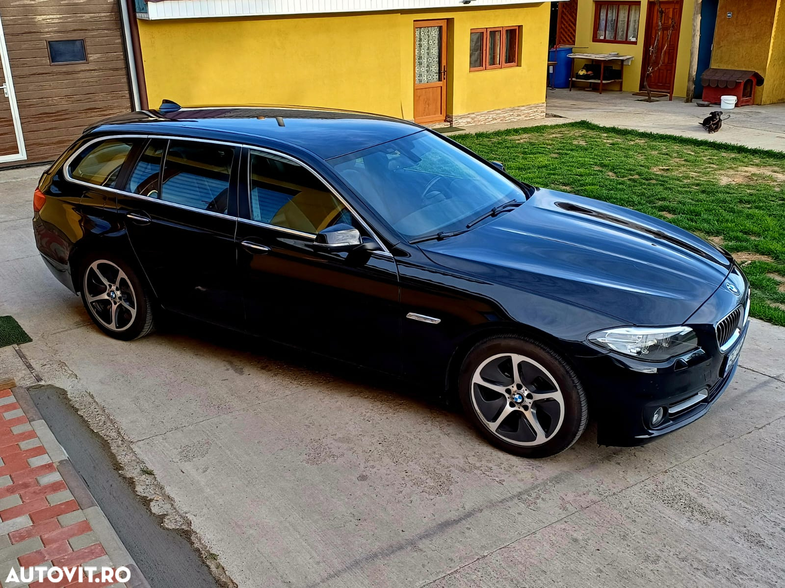 BMW Seria 5 518d Touring Aut. - 9