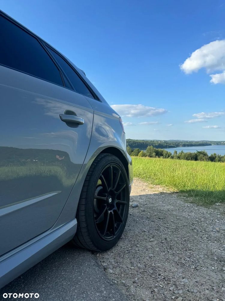 Audi RS3 Sportback 2.5 TFSI Quattro S tronic - 8