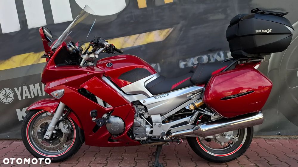 Yamaha FJR - 2