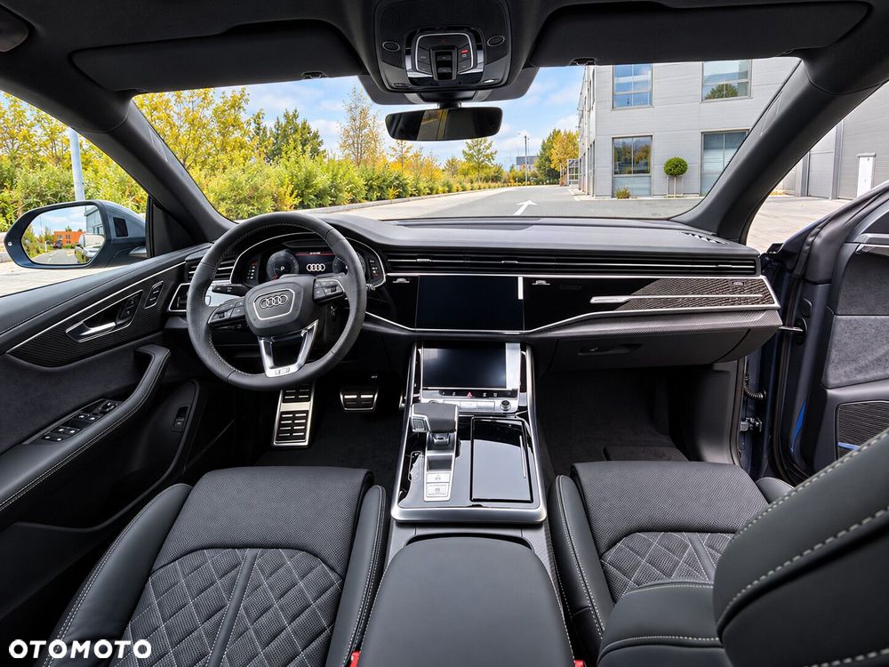 Audi Q8 - 24