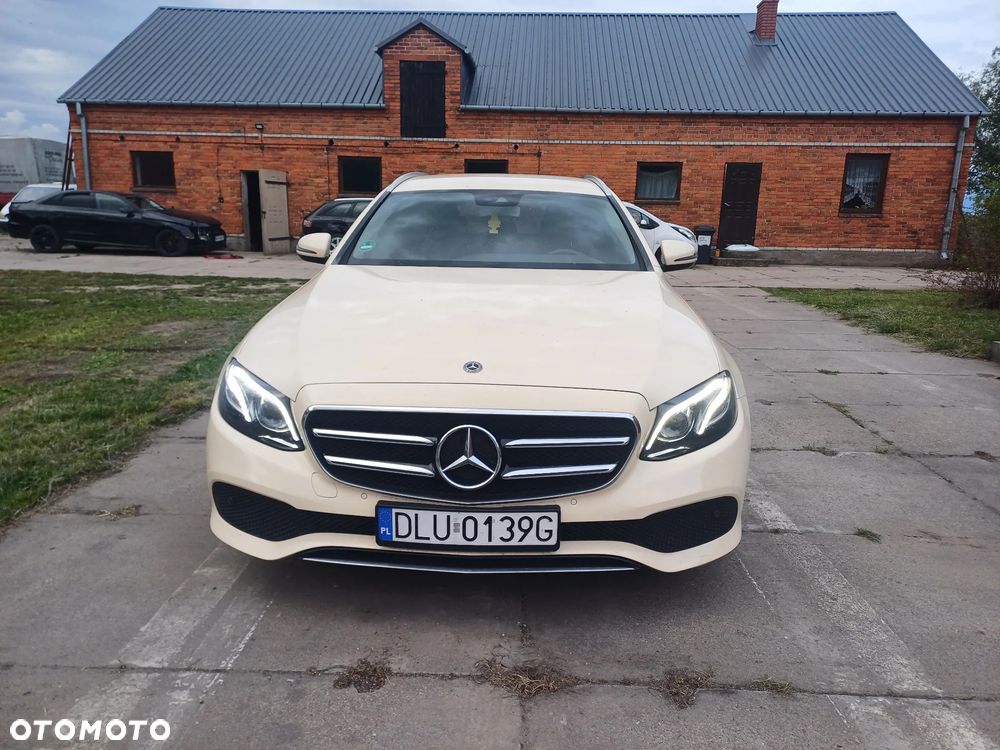 Mercedes-Benz Klasa E 200 d - 3