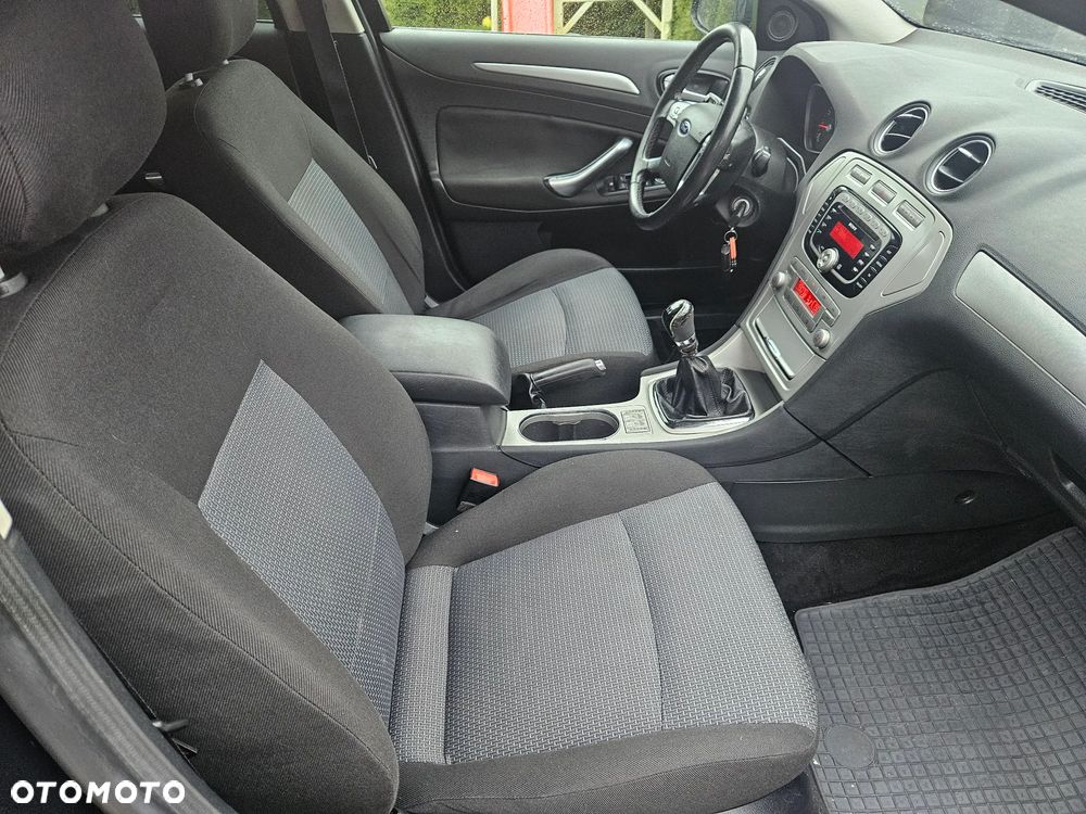 Ford Mondeo SW 1.6 Ti-VCT Ambiente - 15