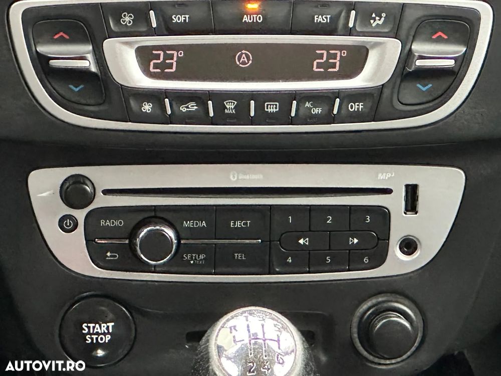 Renault Megane Grandtour ENERGY dCi 130 BOSE EDITION - 22
