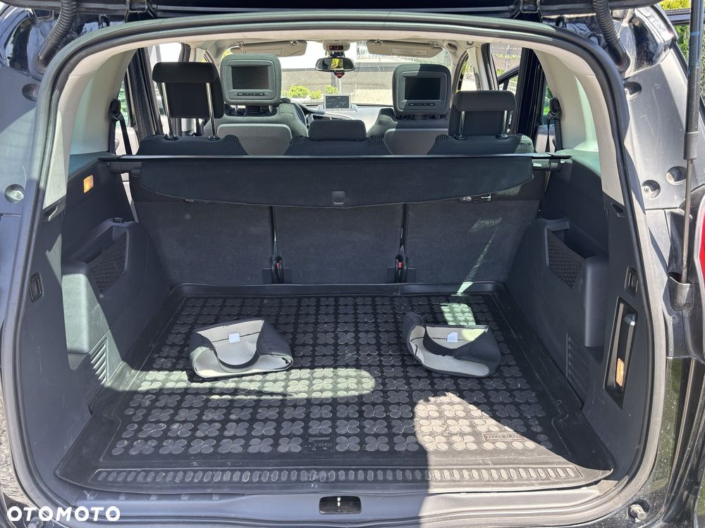 Peugeot 5008 - 6