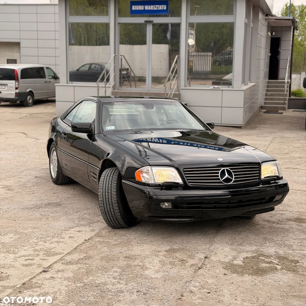Mercedes-Benz SL - 1