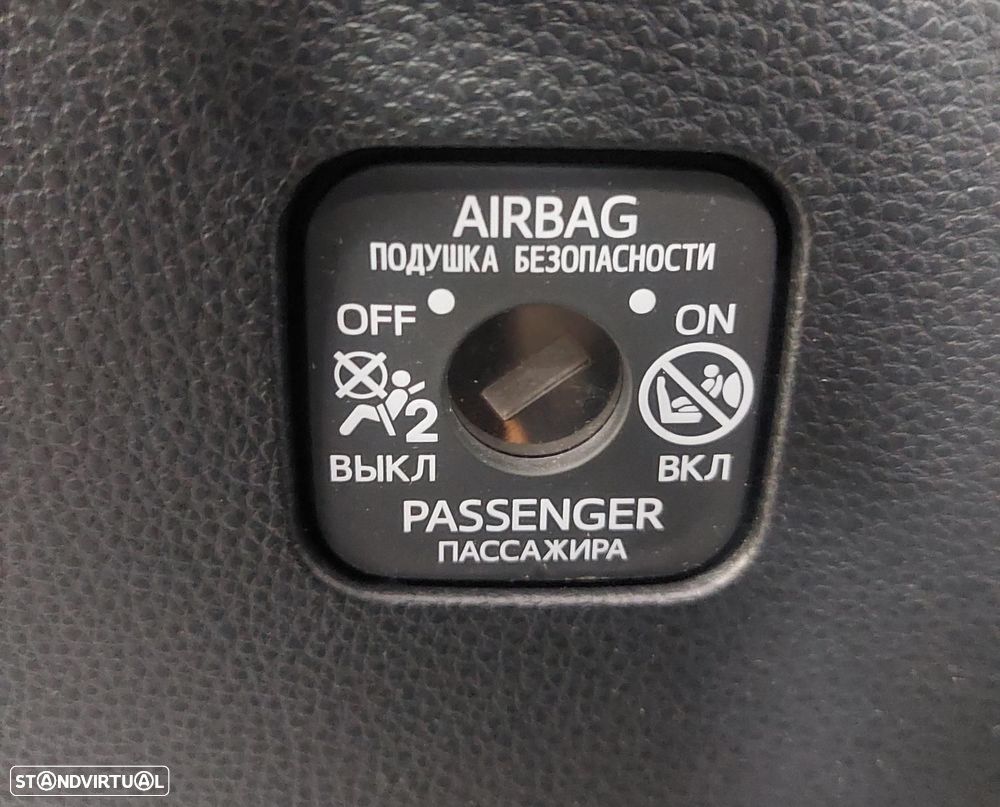 Toyota Corolla 1.8 Hybrid Comfort - 43