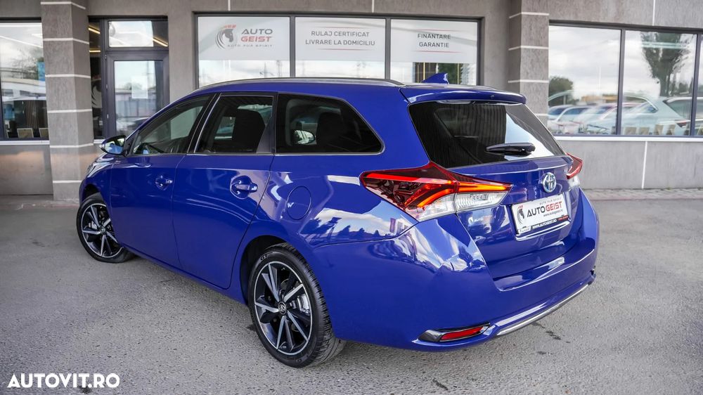 Toyota Auris - 31