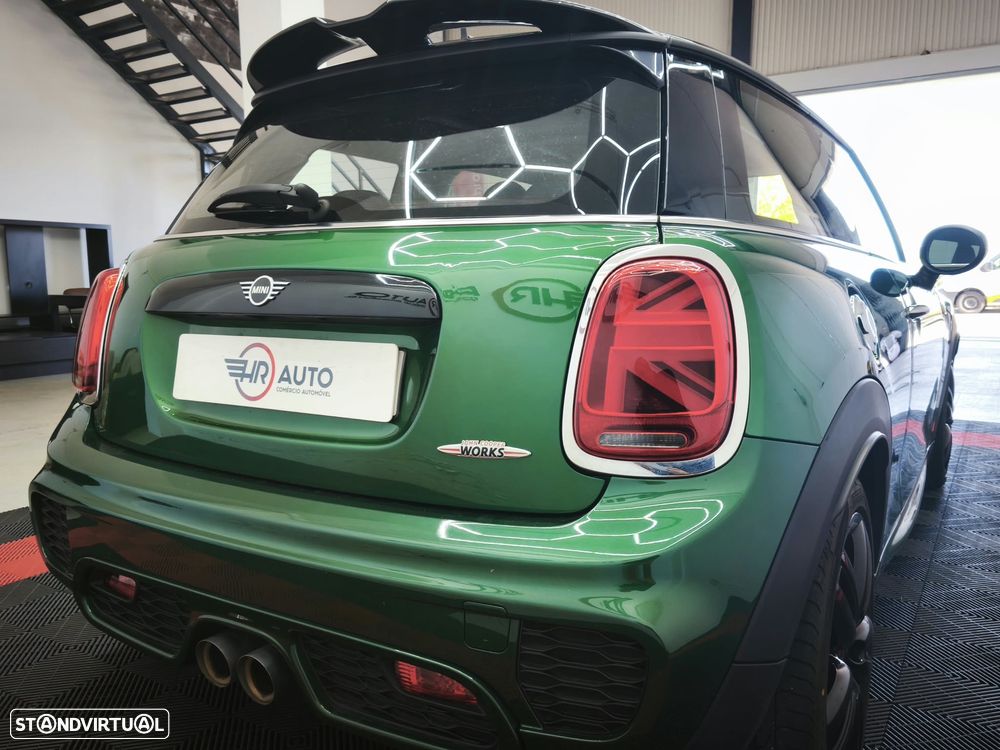 MINI 3 Portas John Cooper Works - 25