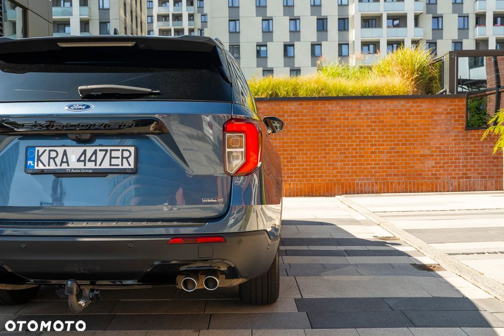 Ford Explorer 3.0 EcoBoost PHEV 4WD ST-Line - 17