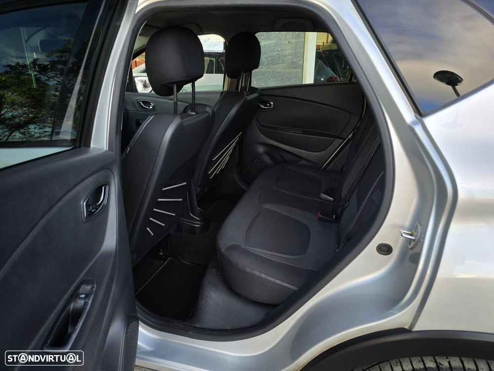 Renault Captur 1.5 dCi Exclusive - 21