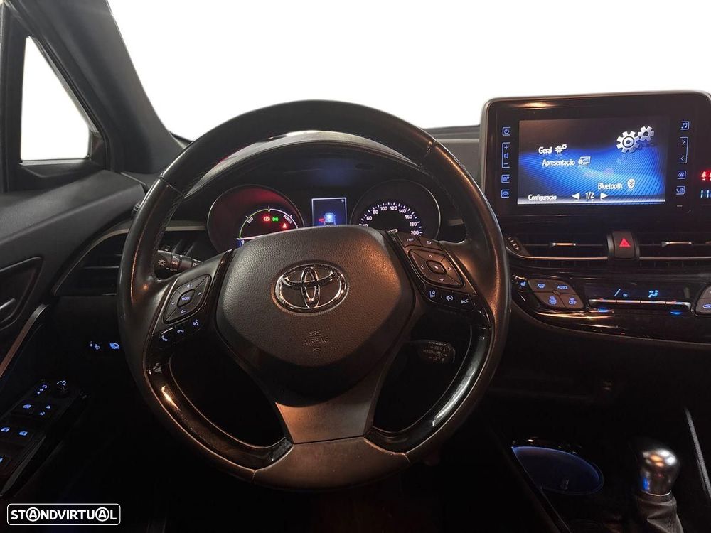 Toyota C-HR - 9