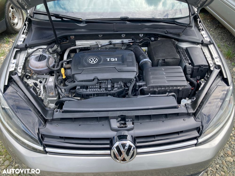 Volkswagen Golf - 15