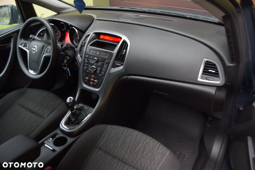 Opel Astra 1.4 Turbo Sports Tourer Innovation - 14