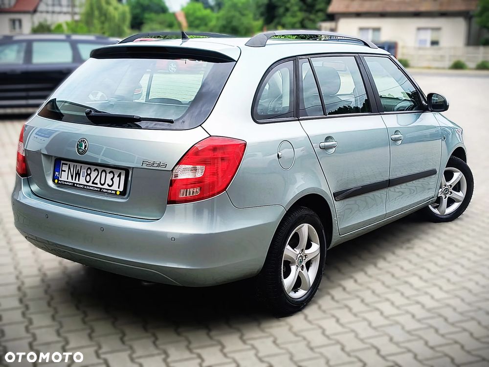 Skoda Fabia - 4