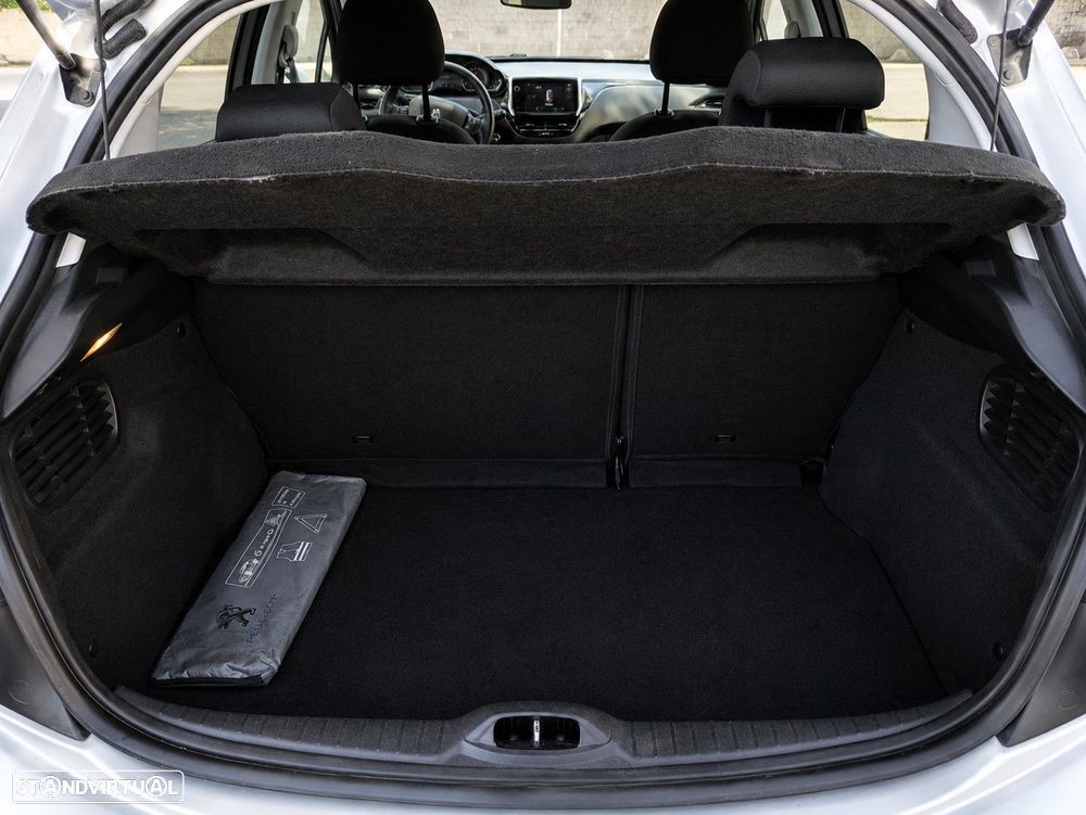 Peugeot 208 1.2 PureTech Active - 8