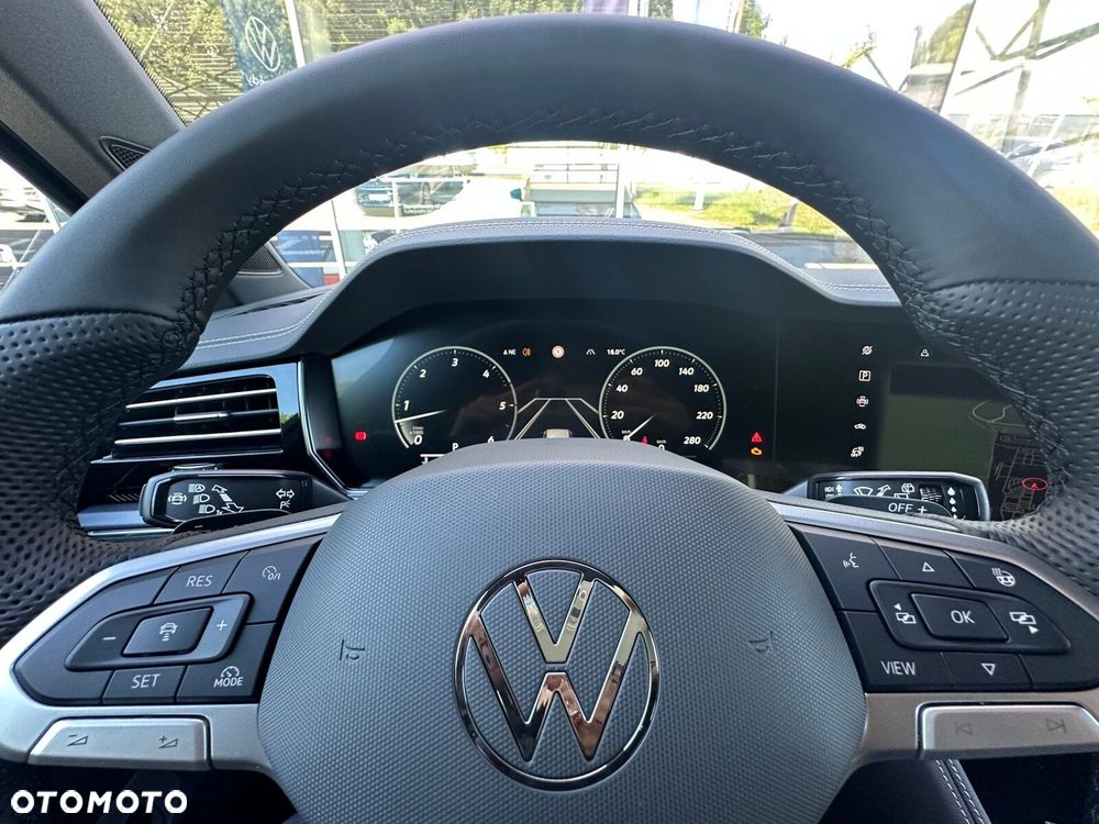 Volkswagen Touareg 3.0 V6 TDI 4Motion R-Line Final Edition - 17