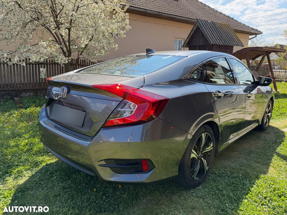 Honda Civic 1.5 VTEC Turbo Elegance Navi - 5