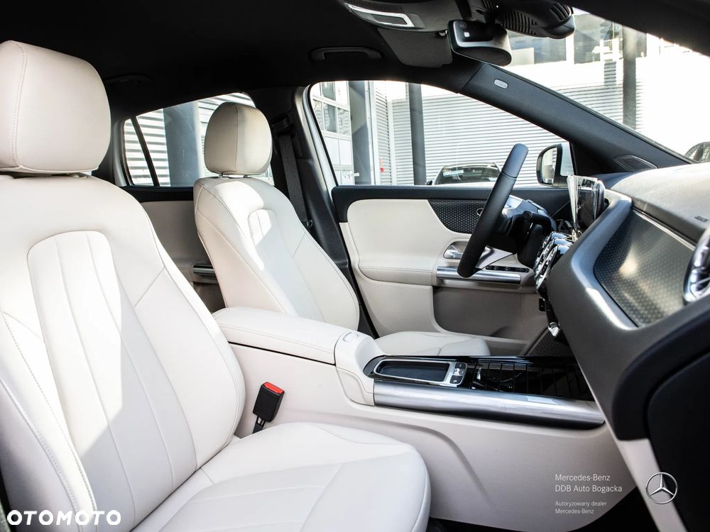 Mercedes-Benz EQA 250+ 70.5kWh Progressive - 6