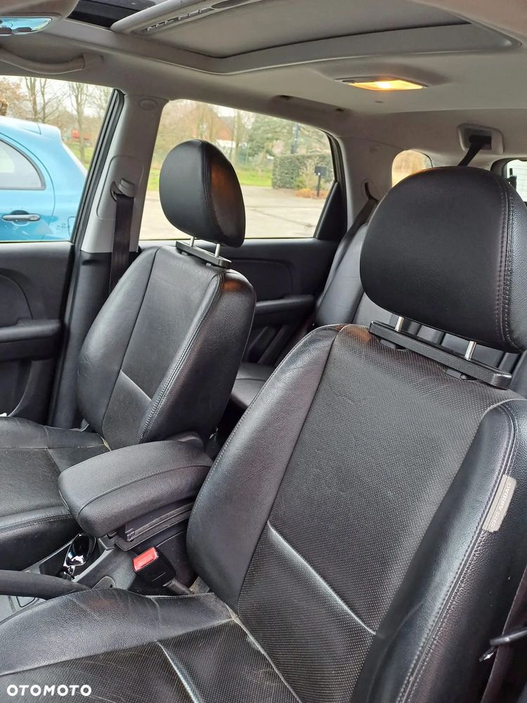 Kia Sportage 2.0 d Tour 2WD - 13