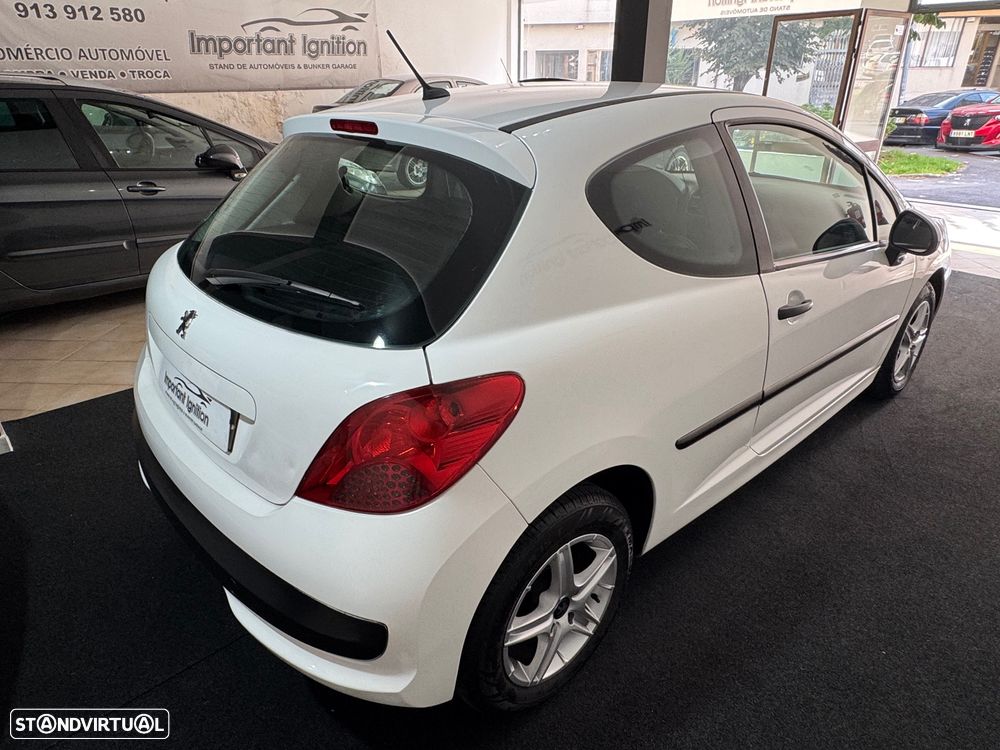 Peugeot 207 van - 6