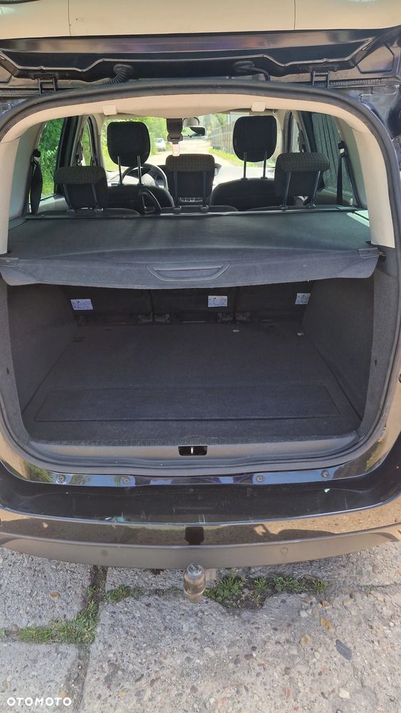 Renault Grand Scenic - 23