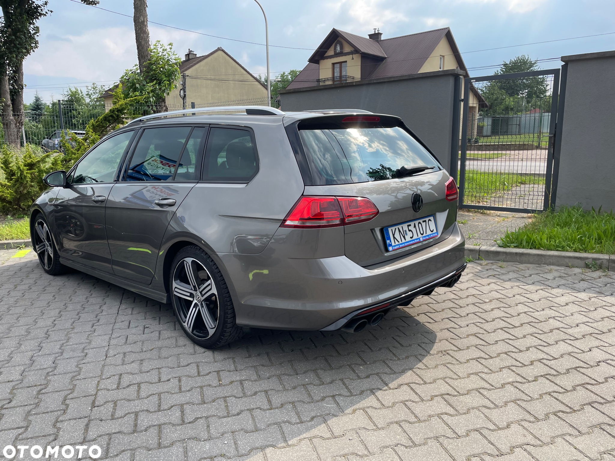 Volkswagen Golf VII 2.0 TSI BMT 4Mot R DSG - 2