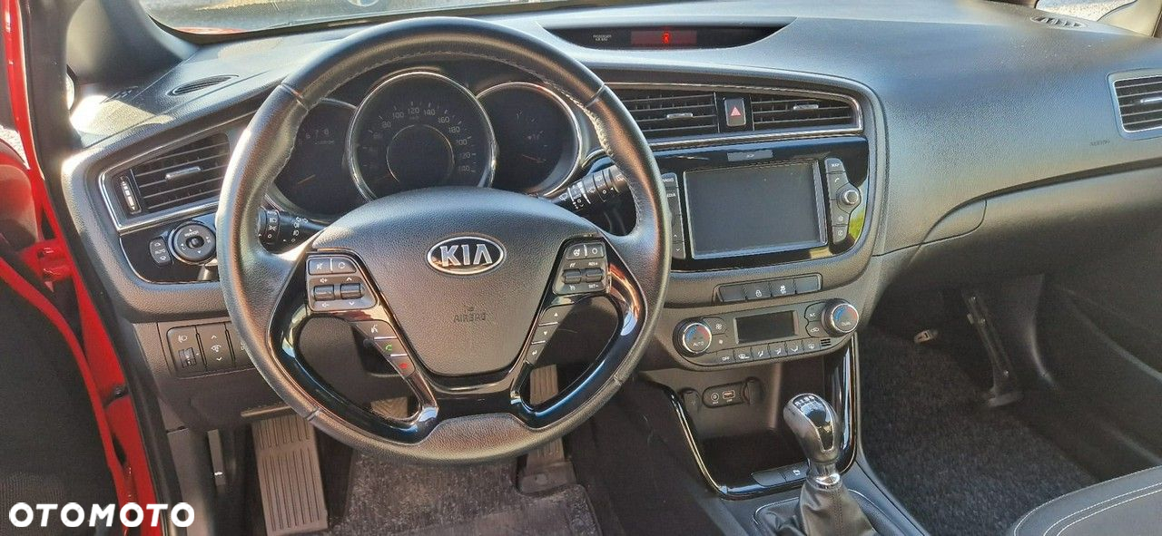 Kia ProCeed - 17