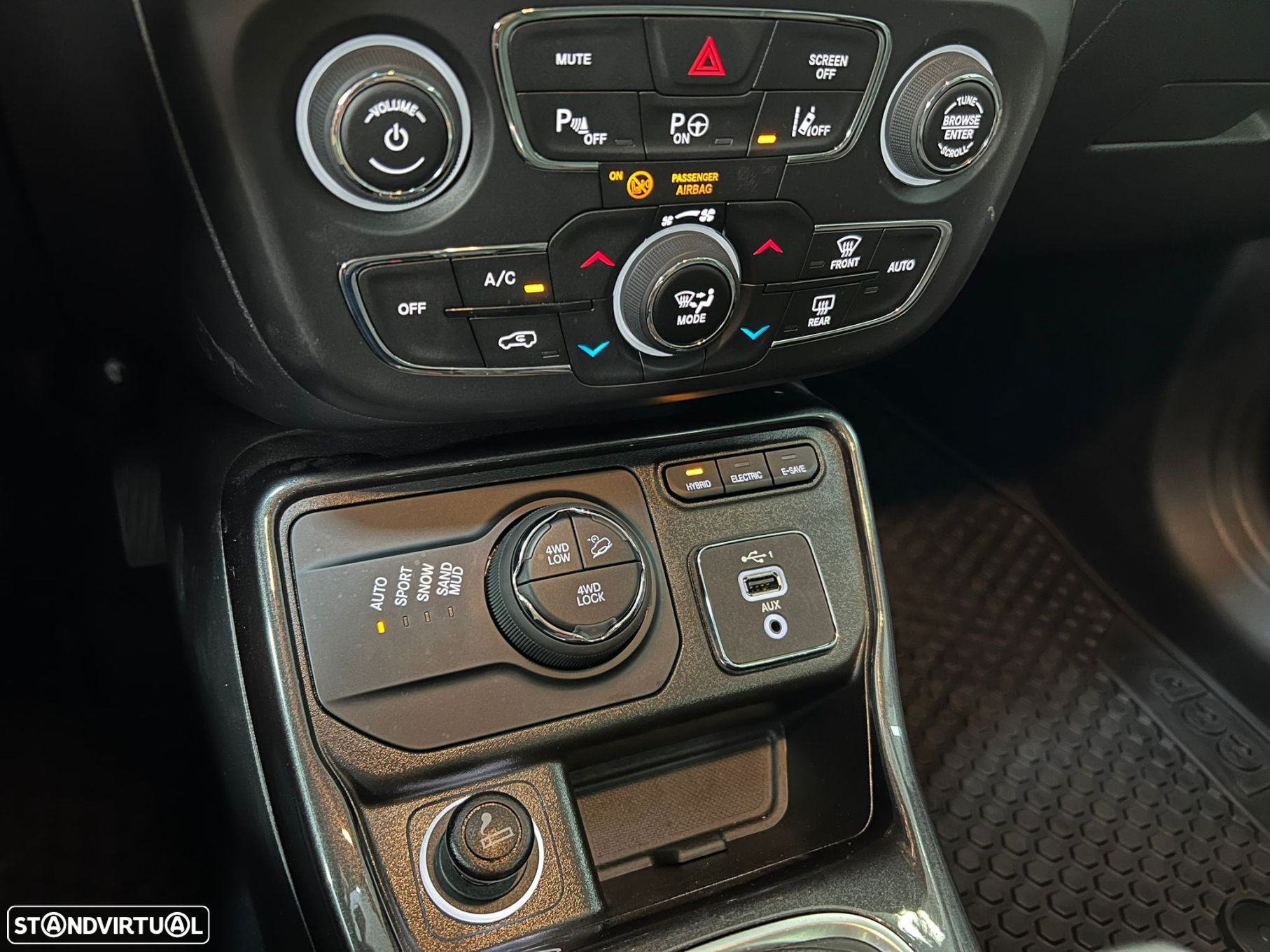 Jeep Compass 1.3 TG 4Xe Limited - 17
