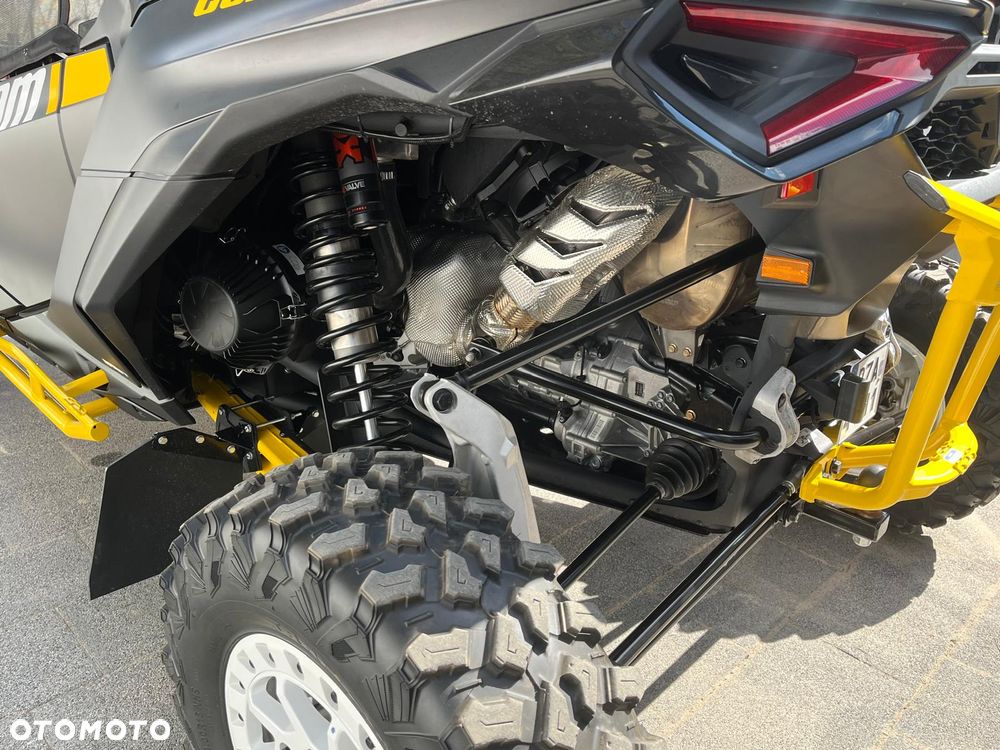 Can-Am Maverick - 17