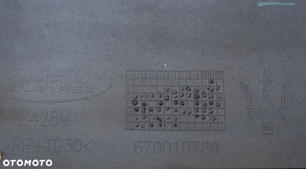 MASERATI GHIBLI M157 2013 - 2017 próg listwa progowa L ORYGINAŁ OE - 8