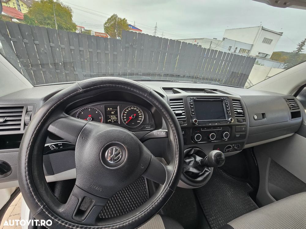 Volkswagen Transporter - 7