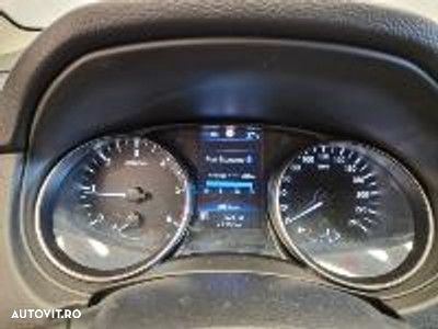 Nissan Qashqai - 9