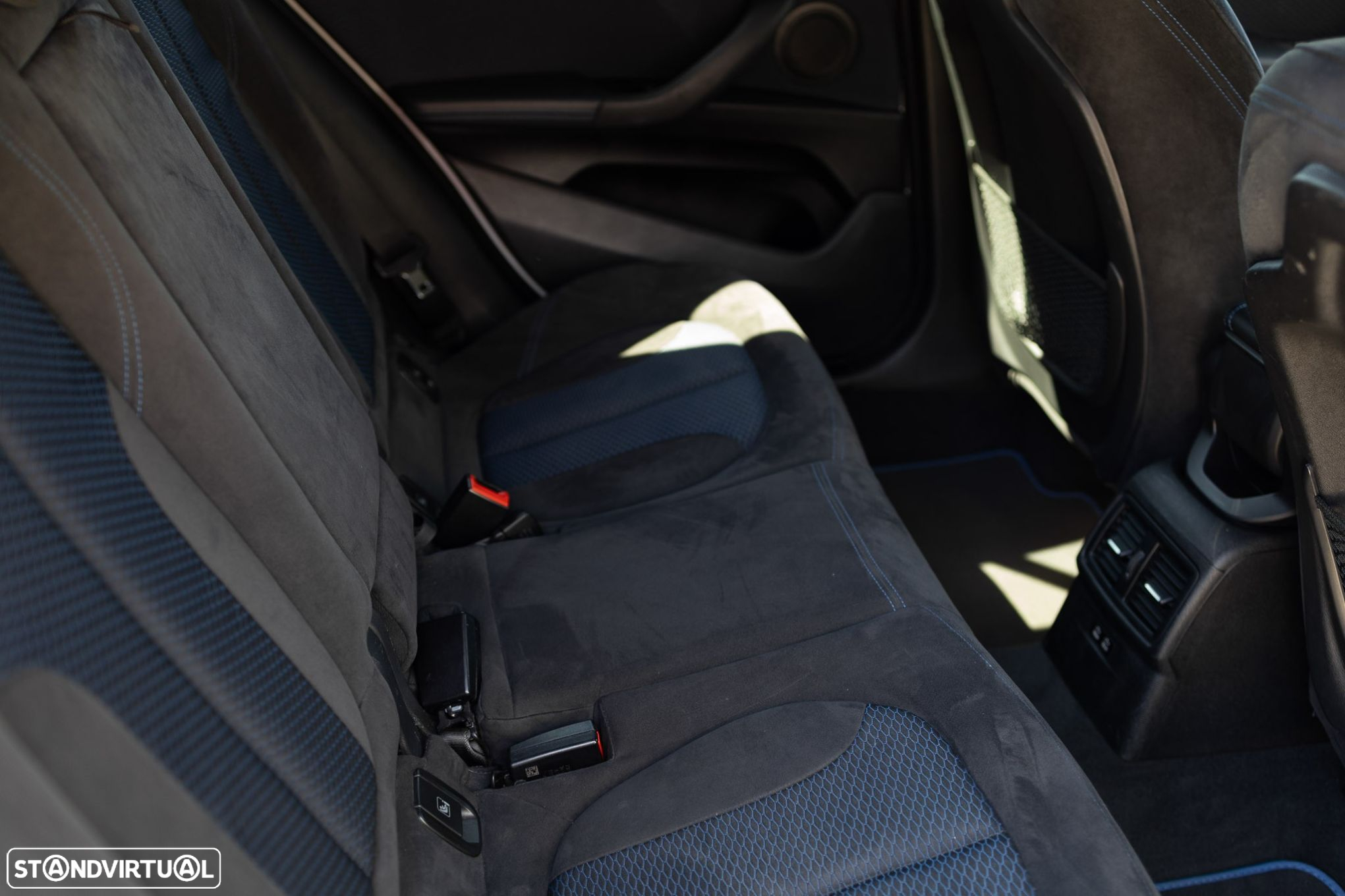 BMW X2 16 d sDrive Auto Pack M - 39