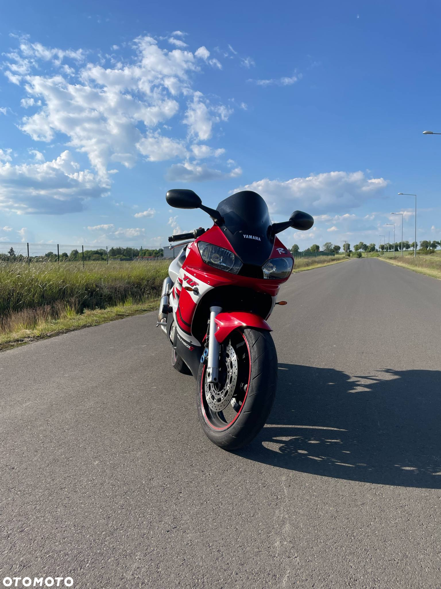 Yamaha R6 - 19