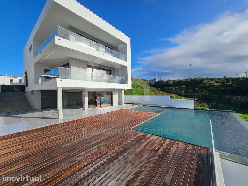 Vende Moradia T4 - Ericeira 8 Km, A Casa das Casas - Grande imagem: 2/35