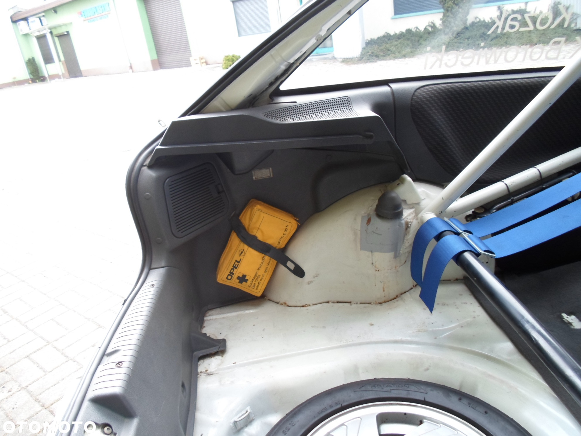 Opel Astra 2.0-16 GSi - 9