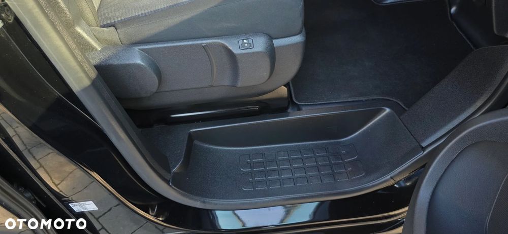 Opel Vivaro 2.0 177KM 5-osób Automat 8-biegów - 25