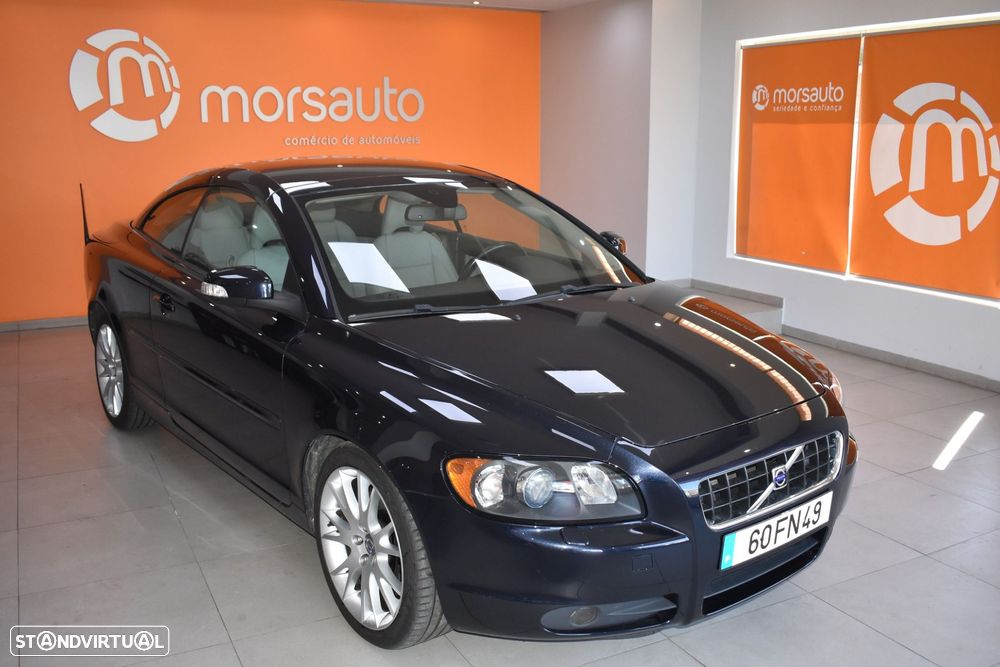 Volvo C70 2.4 D5 Momentum - 2