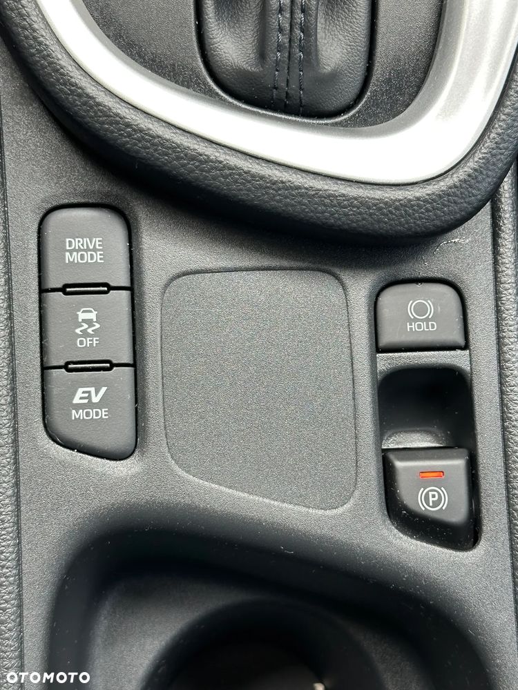 Toyota Yaris Cross - 17