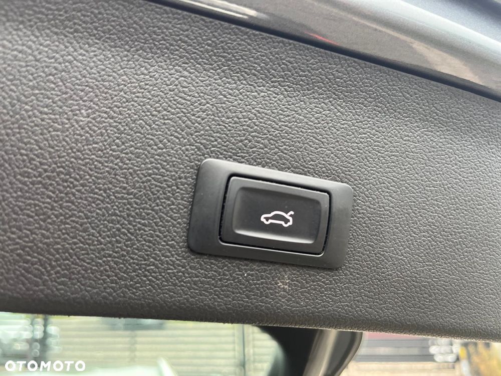 Audi A4 Allroad 2.0 TDI - 39