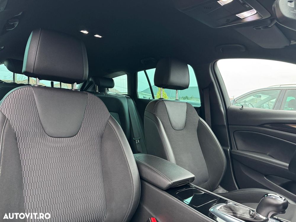 Opel Insignia 2.0 Automatik Business Elegance - 17