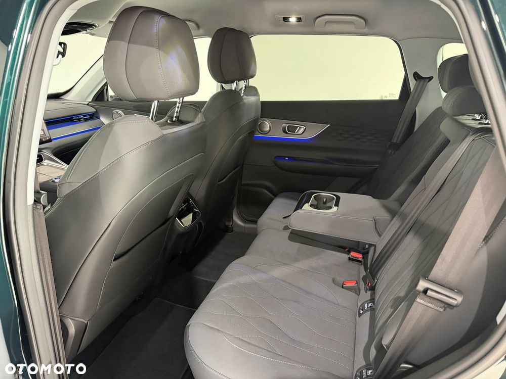 Chery Tiggo 8 1.5 T-GDI Super Hybrid Comfort DCT - 9