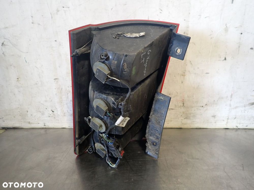 LAMPA LEWY TYLNA CHRYSLER GRAND VOYAGER V 2.8 - 2