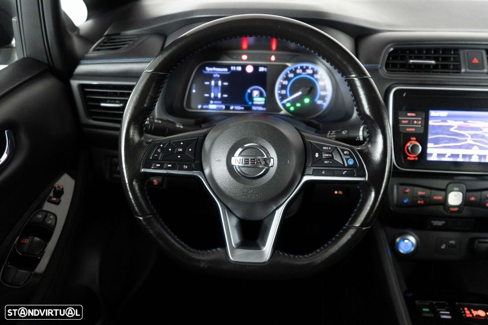 Nissan Leaf N-Connecta - 28